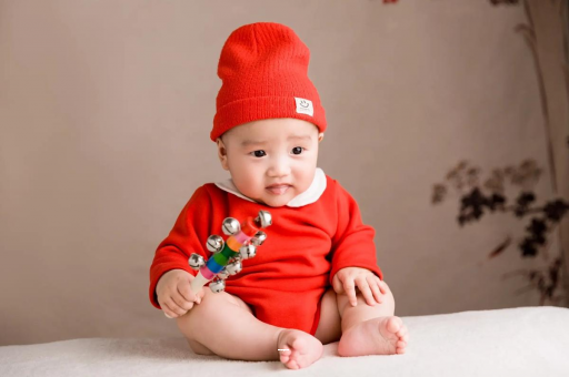 黔西南宝宝频繁吐奶怎么回事